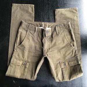 SOLD! Levi’s 511 Skinny Cargo Pants
